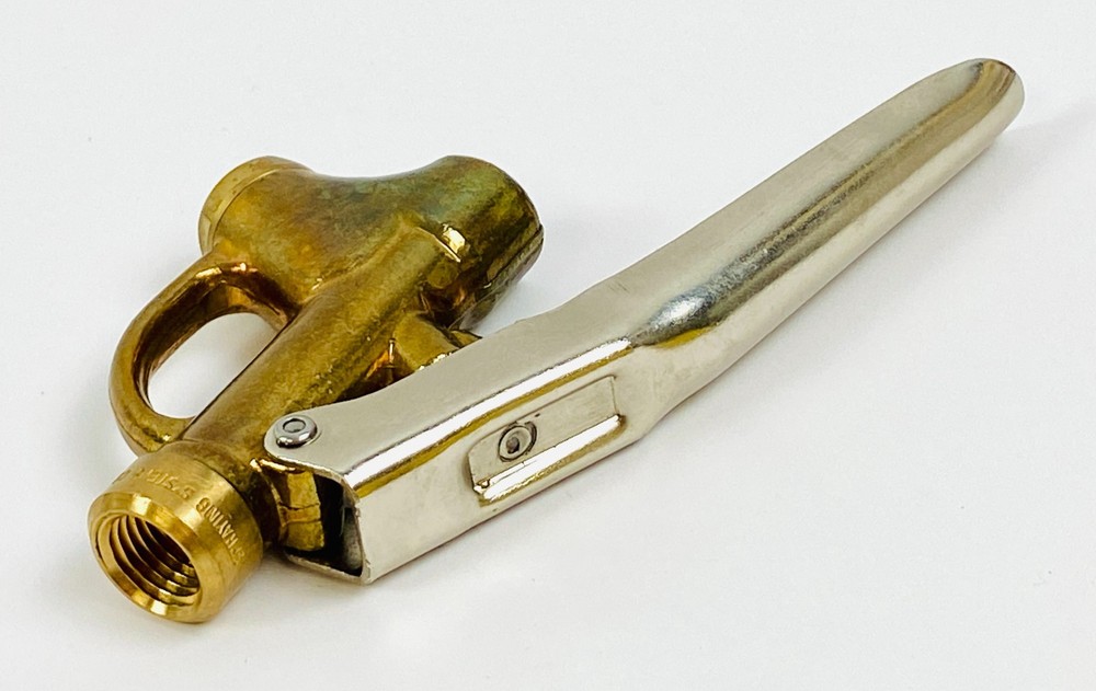 TeeJet 6104 Trigger Valve with Locking Handle