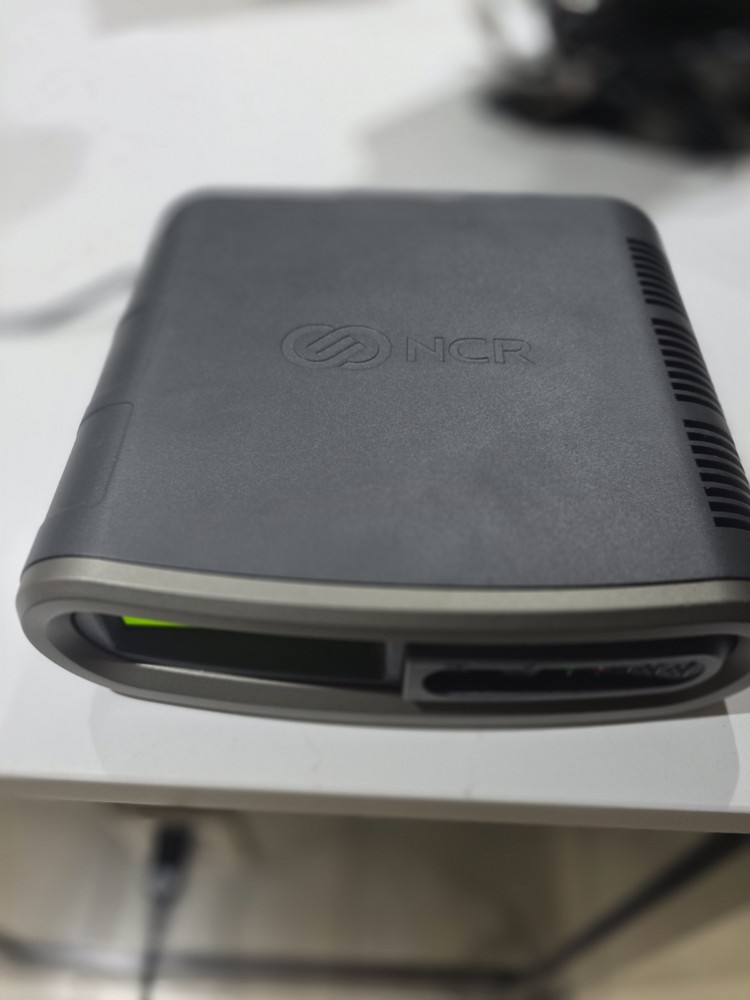 NCR 1646 Series Electronic Payment Controller With Cord