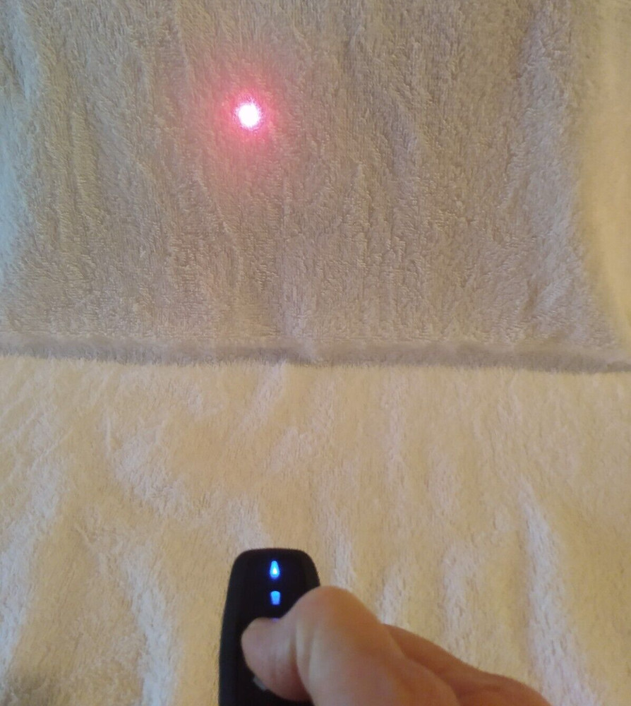 NEW Wireless Laser Presentation Pointer USB Logitech R400 Presenter Black