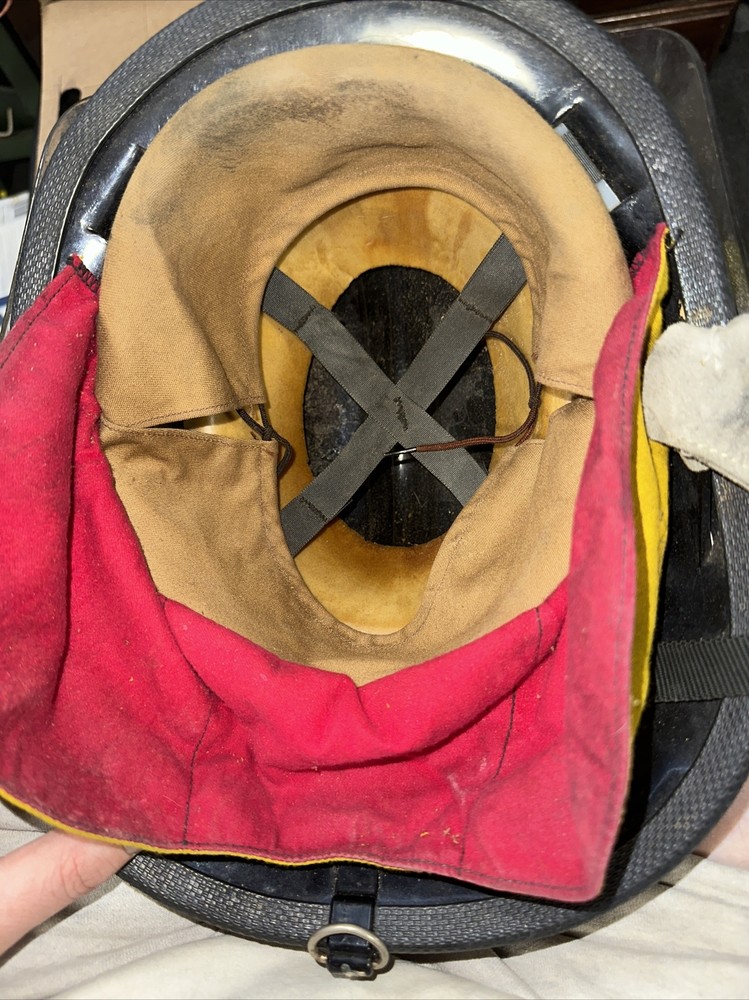 cairns brothers firefighter helmet Unknown Year or Model