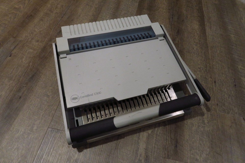 GBC CombBind C500 Binding System