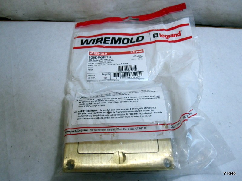 Wiremold Rectangular Duplex Cover Plate 828DPGFITC