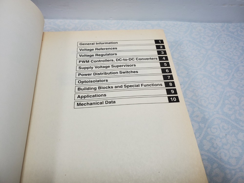 Texas Instruments - 1996 Power Supply Circuits Data Book