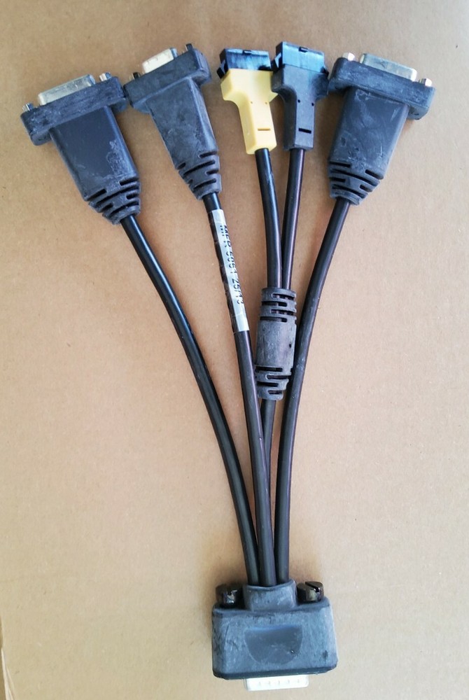 EF Johnson Programing Cable R597535774101 Rev. E