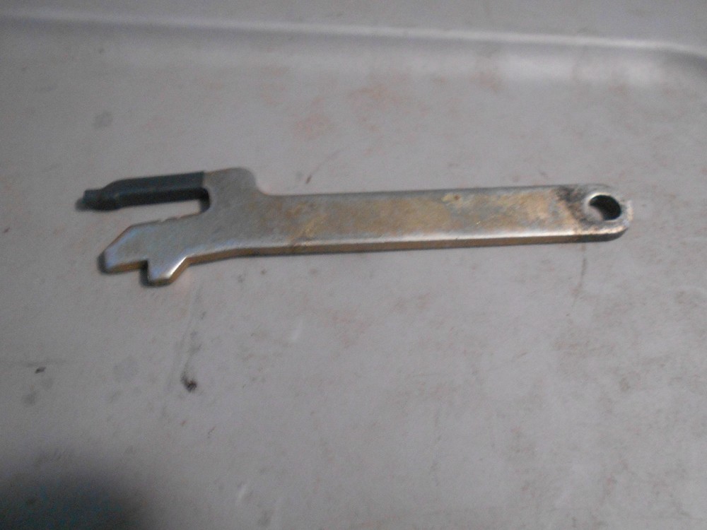 BIZERBA MEAT SLICER  LOCKING SLIDER