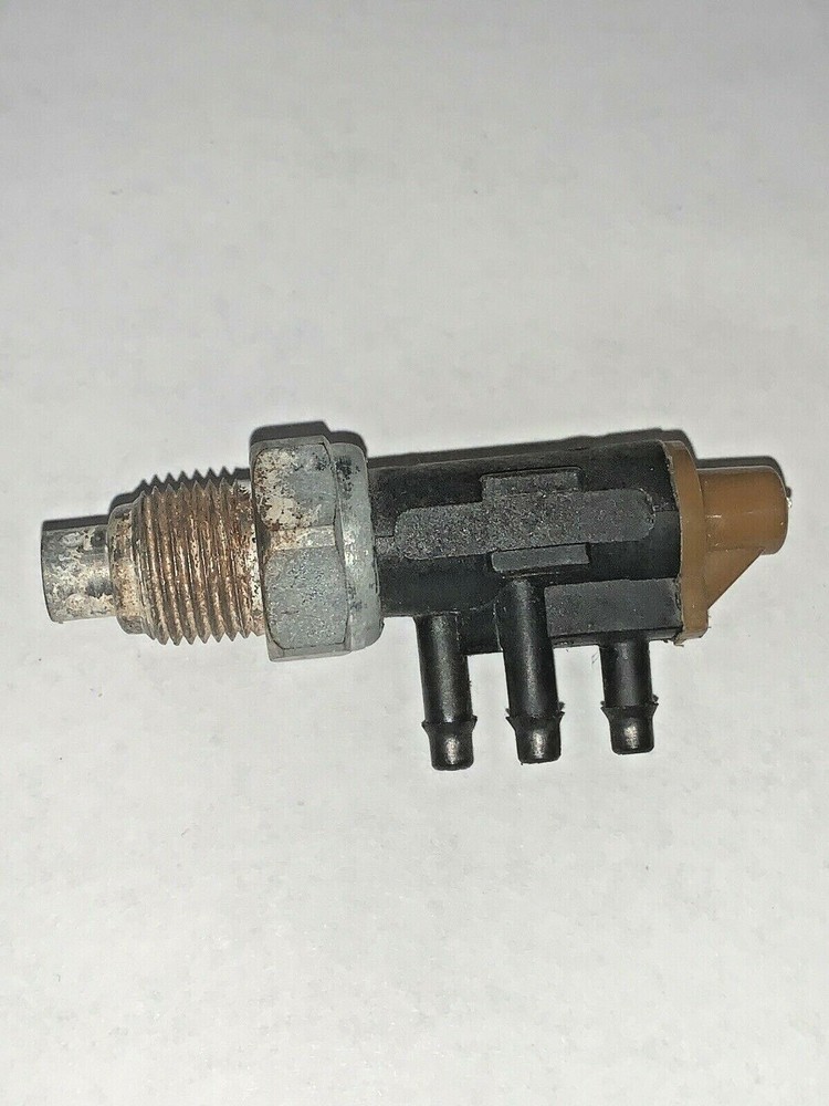 Standard PVS18 Ported Vacuum Switch