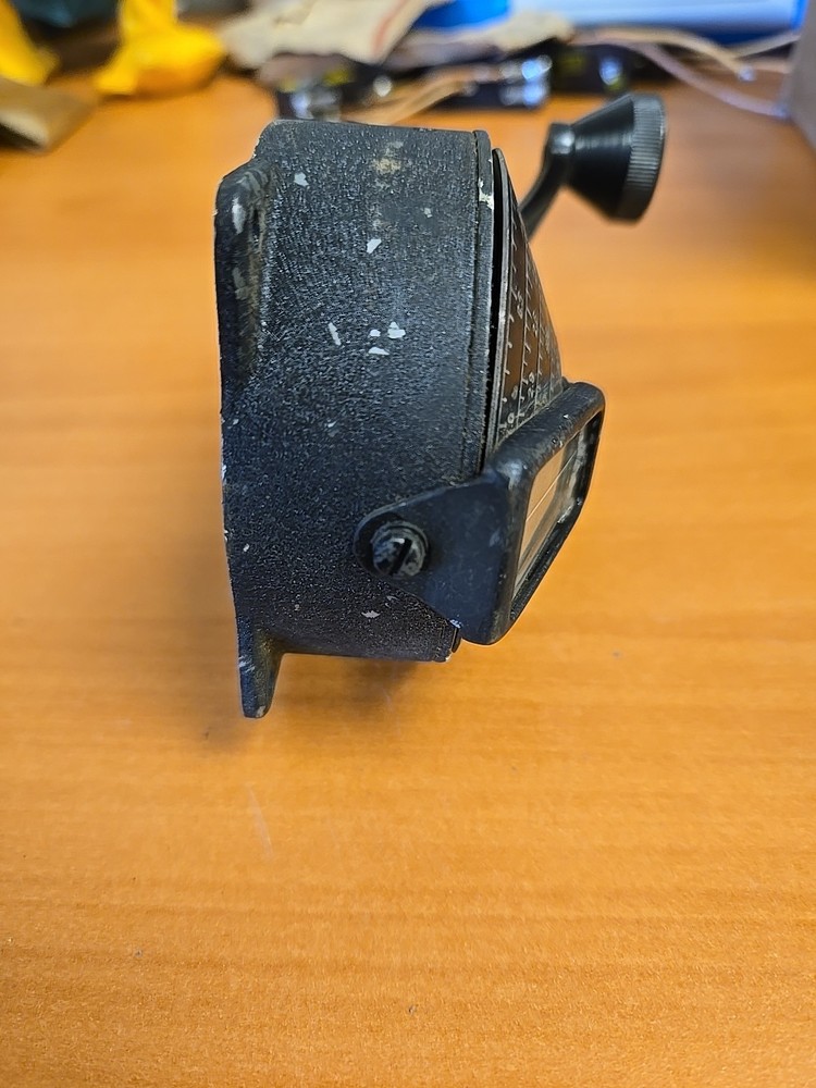 Type CRV-23253 Receiver Tuning Head