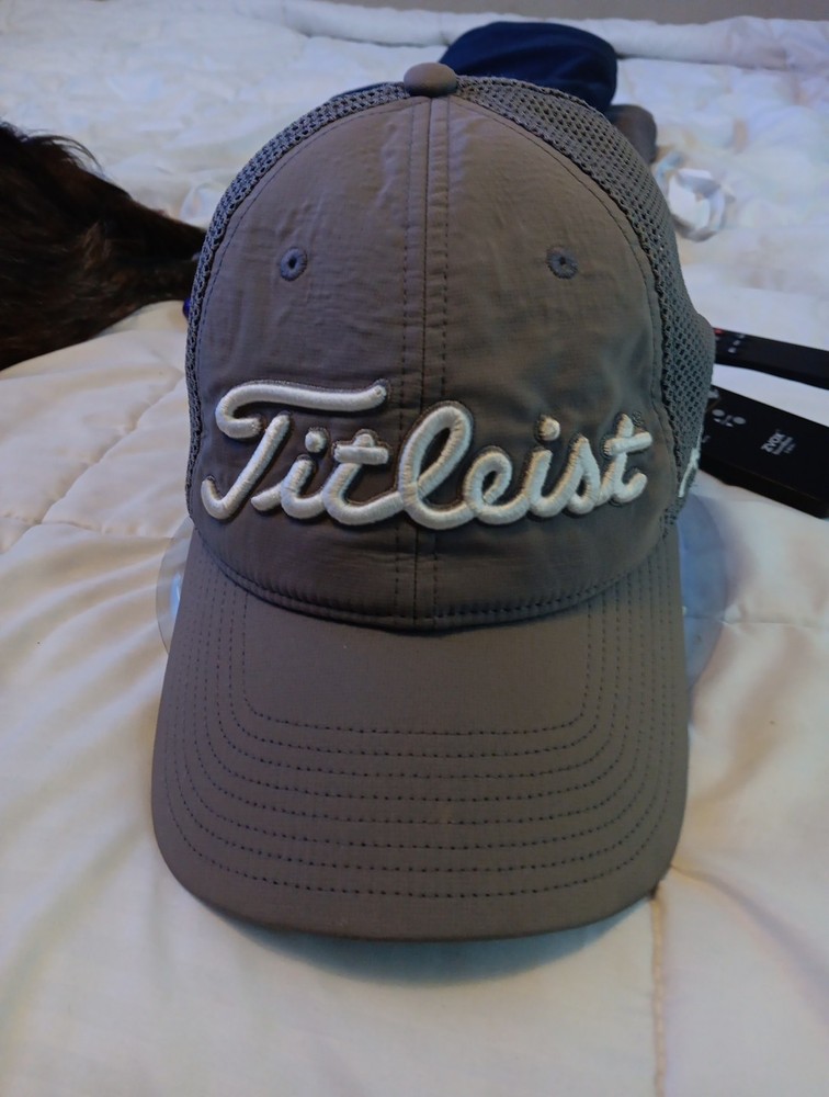 Titleist ⛳️ Hat