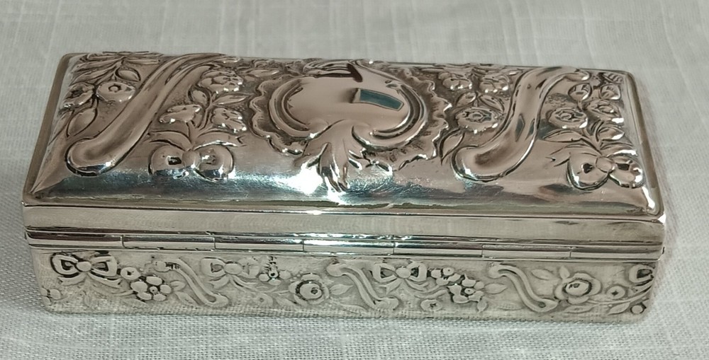 1901 William Comyns Silver Ring Box