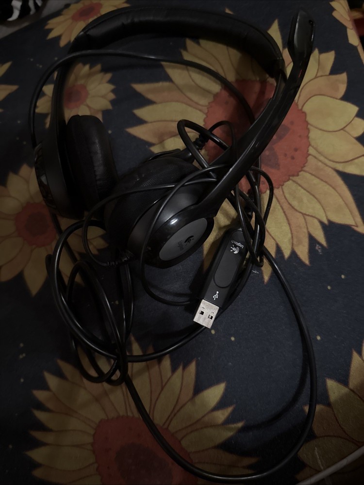 Logitech H390 Black Over the Ear Headset