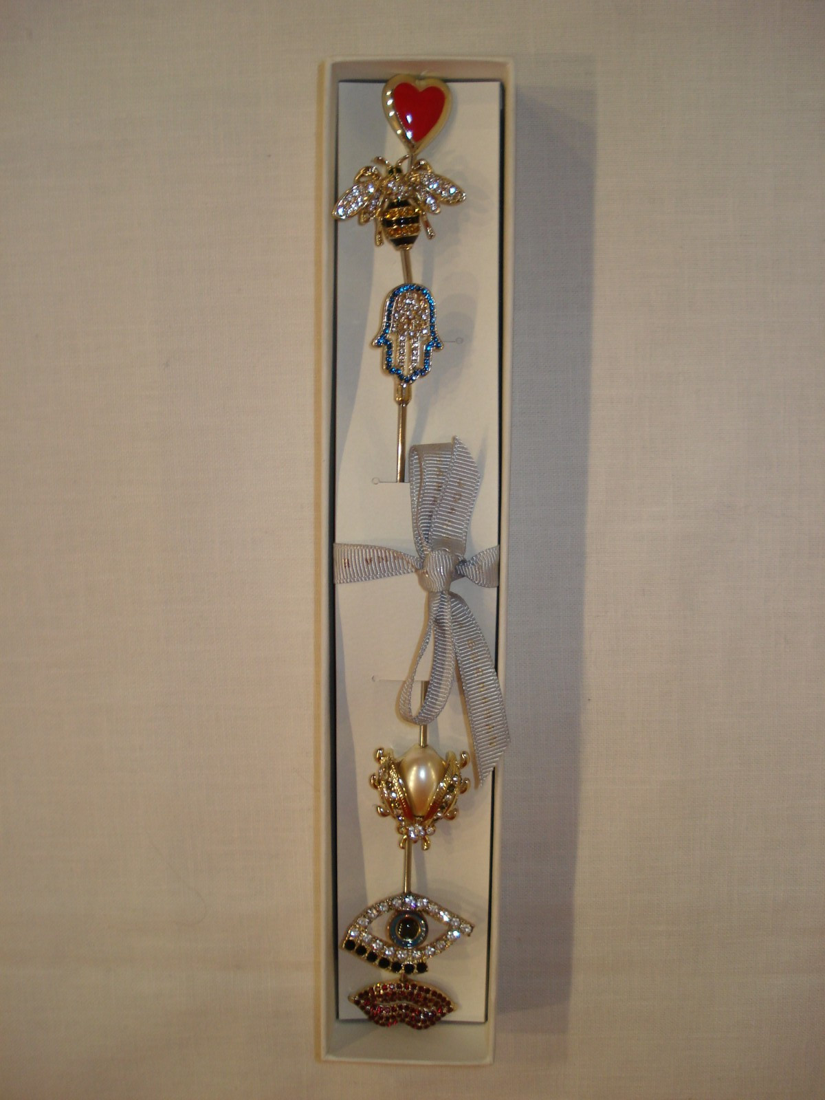 JOANNA BUCHANAN SIX ASSORTED RHINESTONE LUCKY CHARM COCKTAIL PICKS-NEW IN BOX