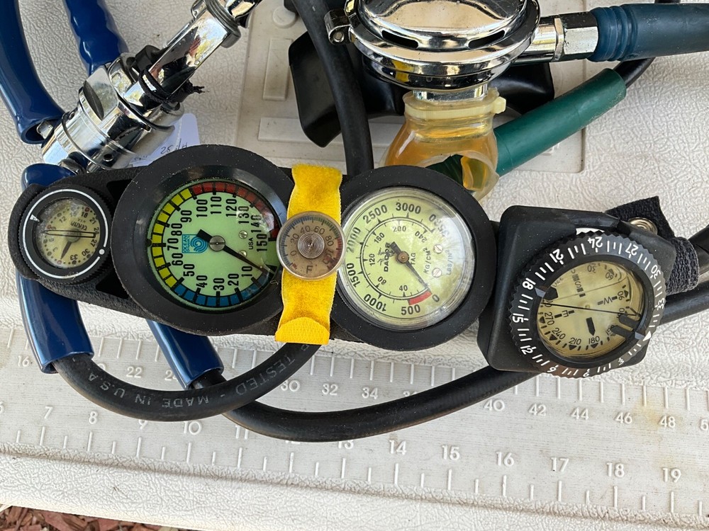 US Divers Regulator with dacor Gauges