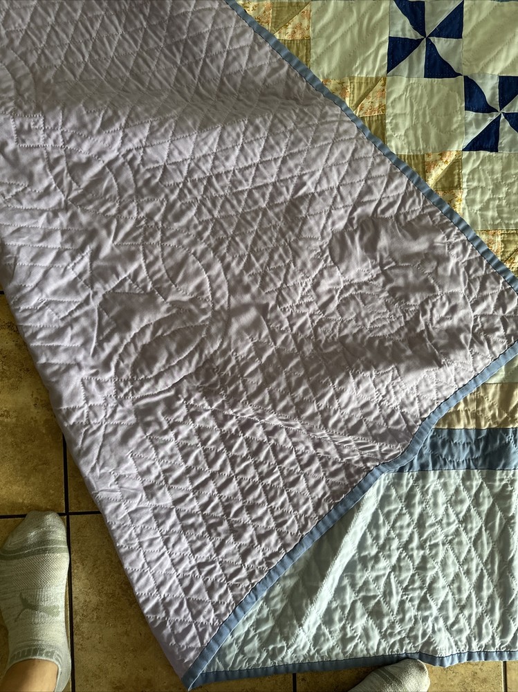 Spiral Pinwheels Pattern Patchwork Quilt Calico Patterns Hand Quilted 81x96”