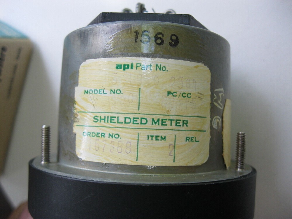 VINTAGE API SHIELDED 0-10 DC AMP VARIABLE LOCKING POINTER PANEL METER GAUGE NOS