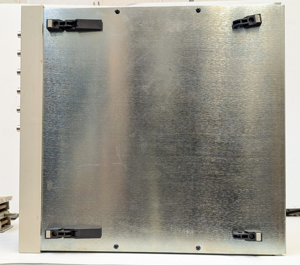 WAVETEK MODEL 395 100 MHz Synthesized Arbitrary Waveform Generator