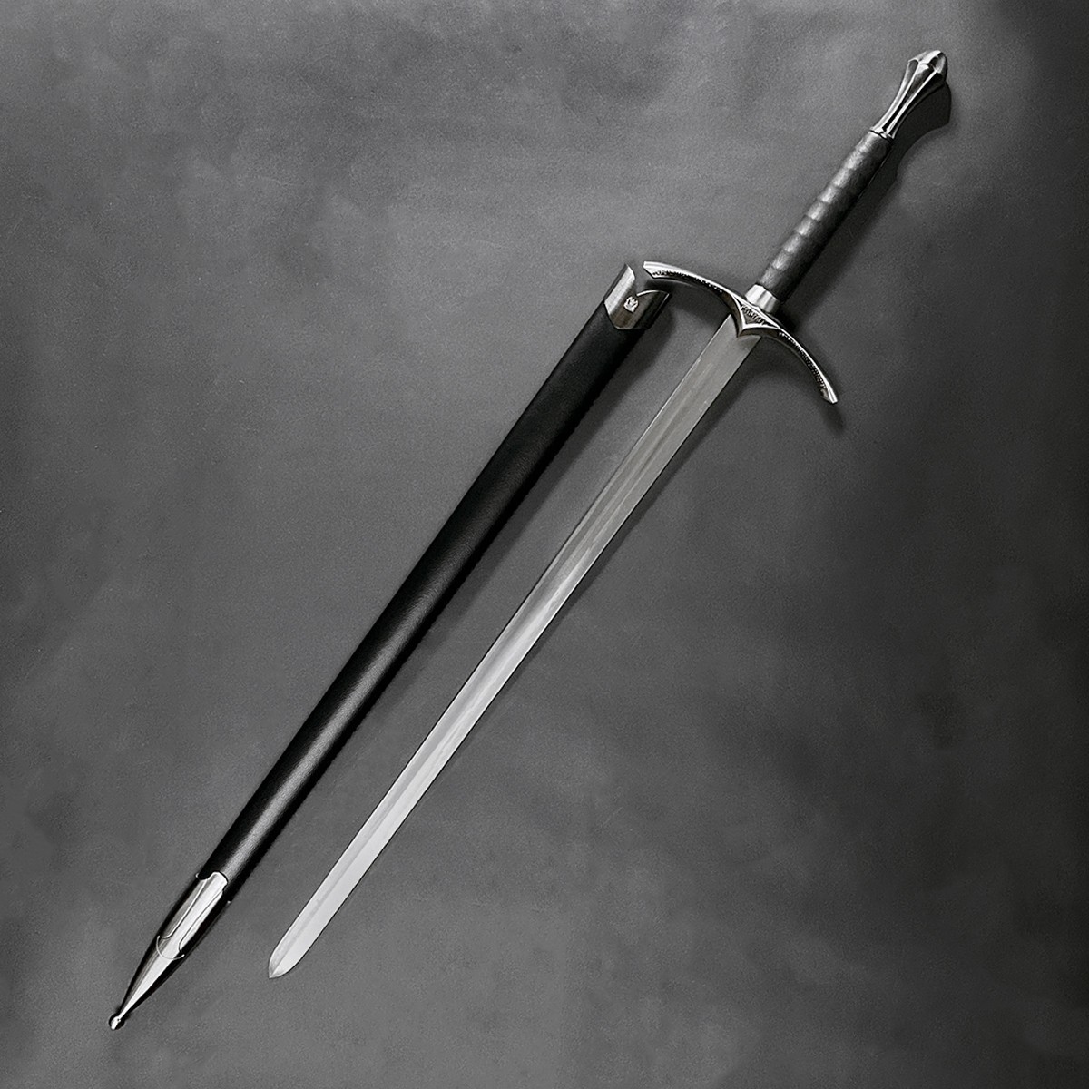 41.25" One Hand Medieval Sword Dull Blade Carbon Steel With Faux Leather Wrapped