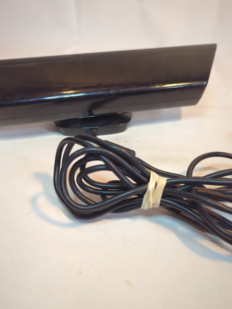 OEM Xbox 360 Kinect Sensor And Cables C4