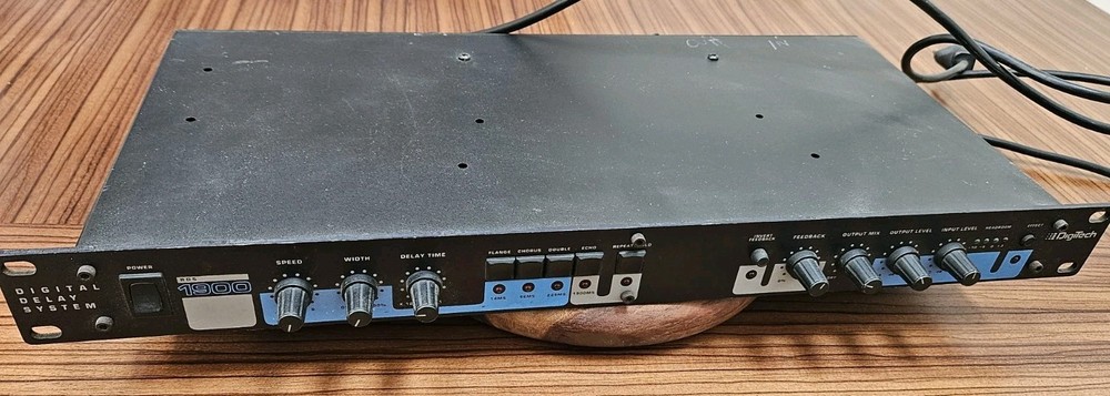 Nice Digitech RDS 1900, Digital Delay Made in USA Vintage Rack System Space Echo