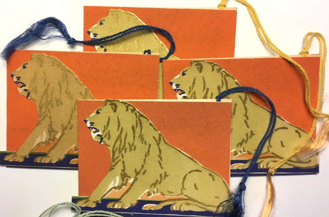 Unused Vintage 4 Golden Mane Lions and 4 Golden Giraffes Bridge Tallys Clark