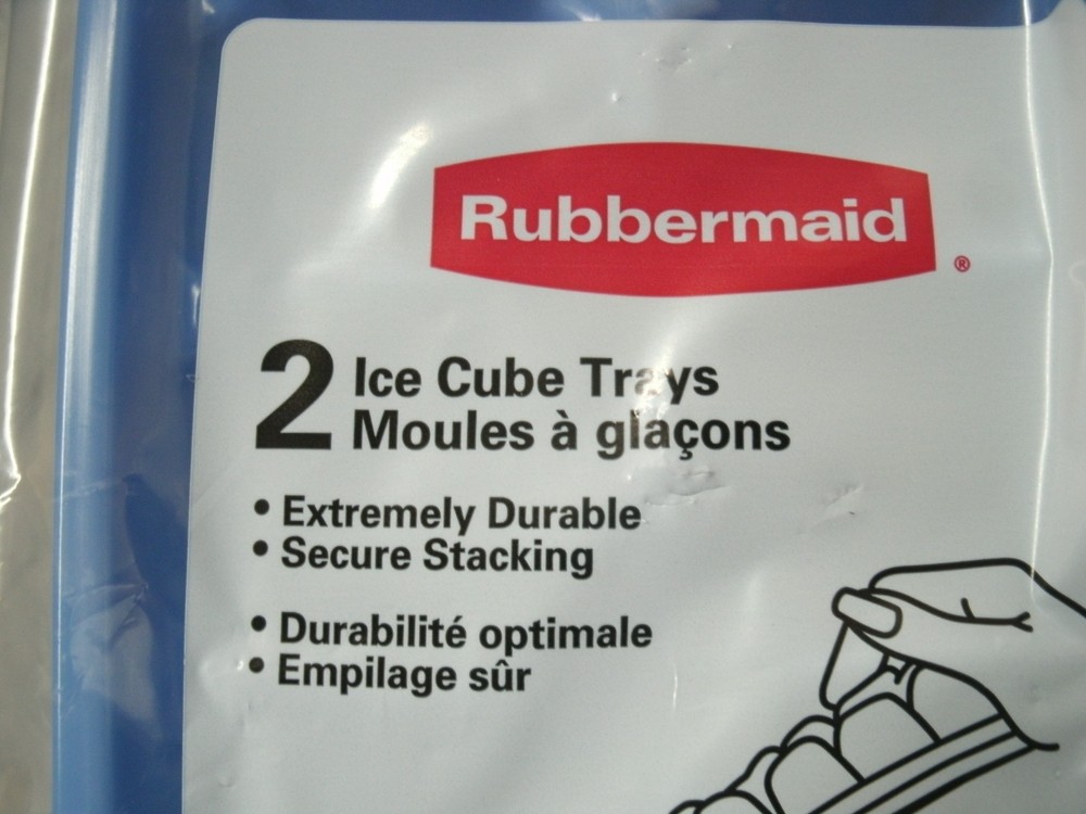 Rubbermaid 2 Pack Secure Stacking Easy Release Blue Ice Cube Trays Plastic NEW 2
