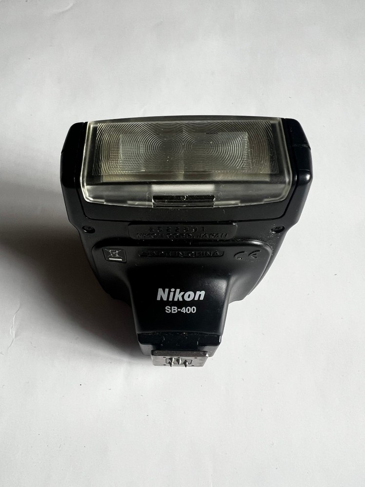 Nikon Speedlight Mount Flash SB-400 WORKING