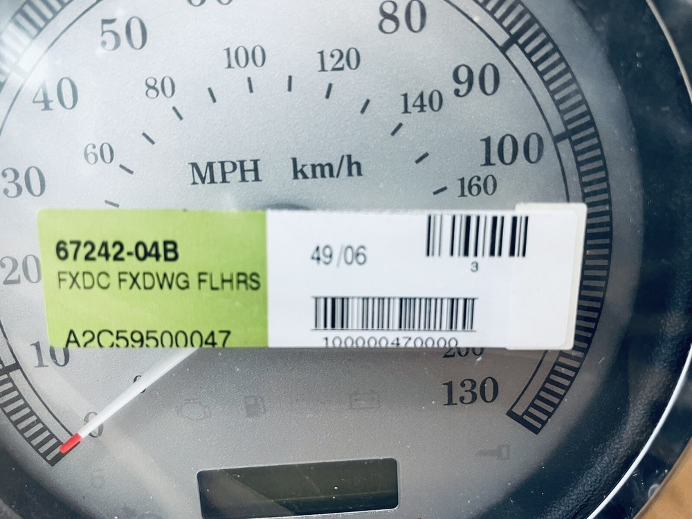 2004-2013 Harley Davidson Speedometer - L👀K - NOS