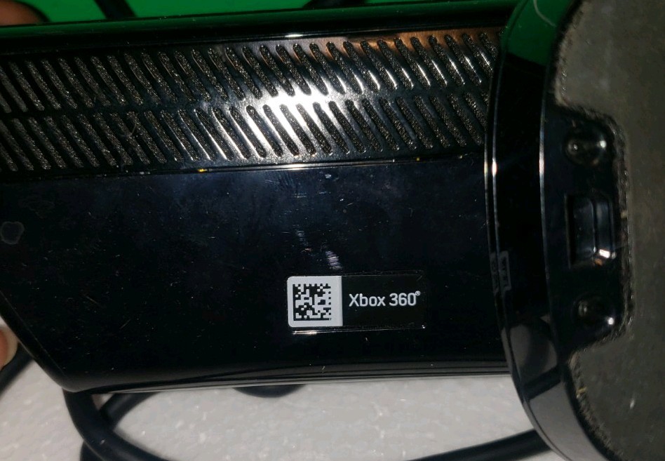 Xbox 360 Kinect Sensor Camera Bundle Only Not TESTED SOLD AS IS
