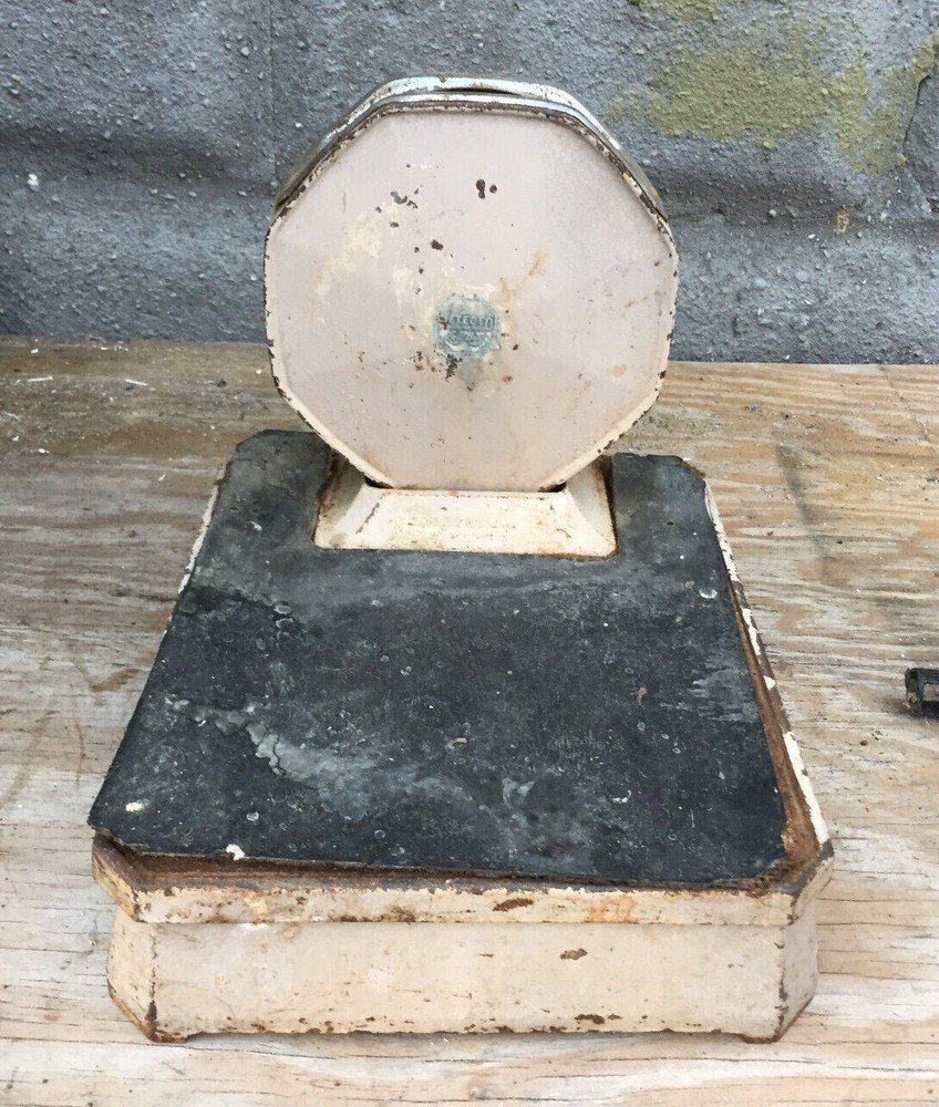 Detecto Low Boy Scale Working Condition, Distressed Rustic Vintage