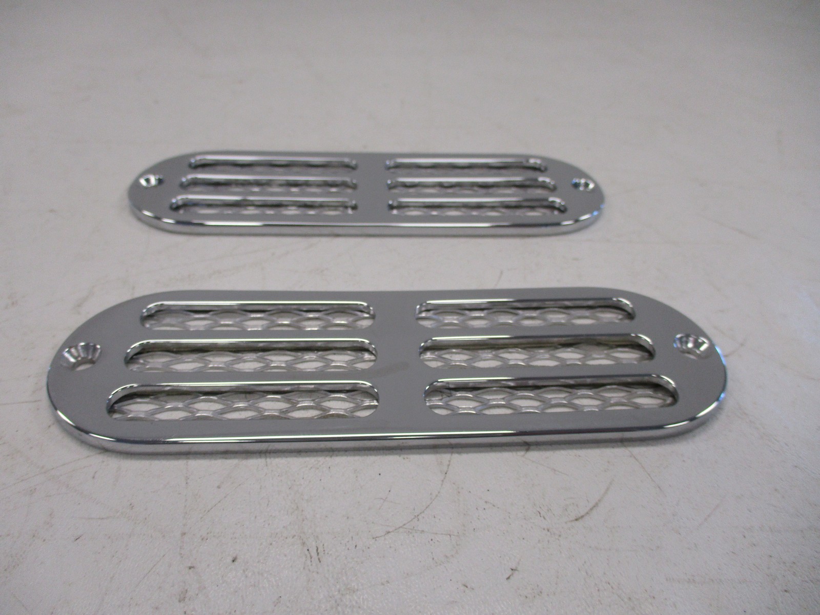 PERKO OVAL LOUVERED VENT TRANSOM OR LOCKER COVER SET OF (2) 86030 BOAT