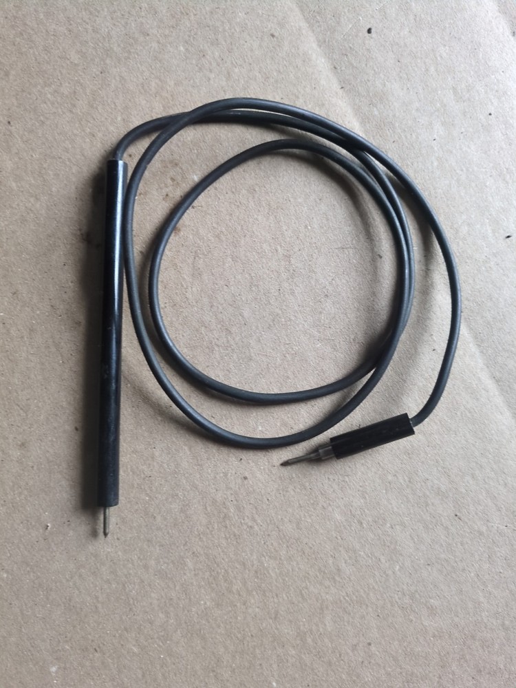 Vtg. Pomona Electronics Test Pin-Type Handle Probe to Pin Tip Plug End Cable 36"