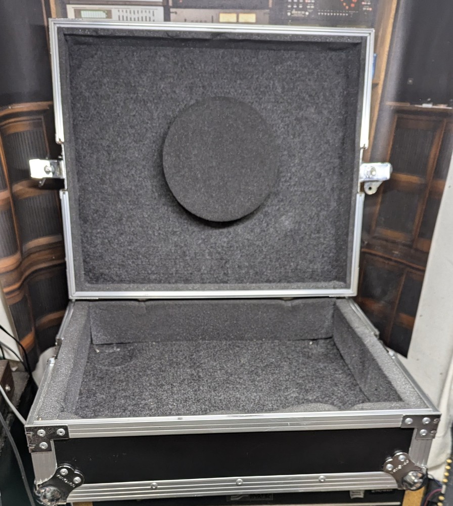 Odyssey innovative design turntable case