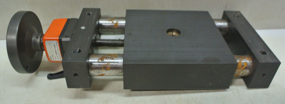 Siko Vertical Linear Slide 11 1/2"x6" w/DA09S-7554 Sensor/Switch Machine Control