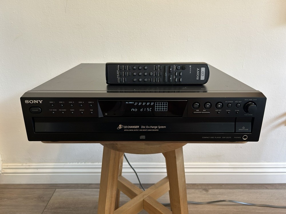 Sony   5 Disc CD Player Changer Carousel With Remote Tested Works