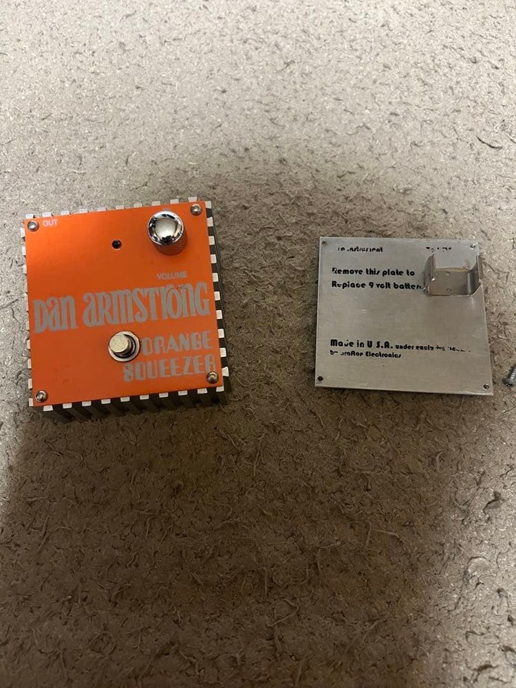 Dan Armstrong Orange Squeezer Compressor