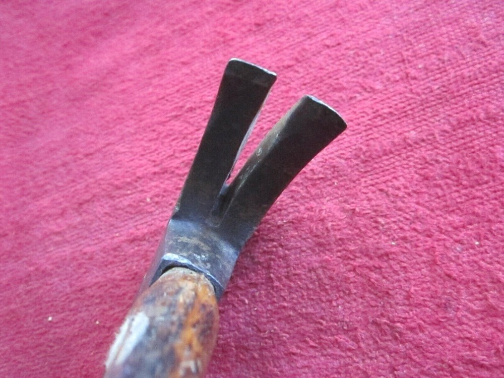 ANTIQUE HORSE FARRIERS HAMMER