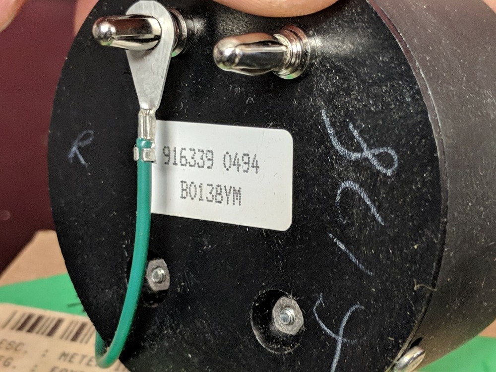 Foxboro B0138YM Analog Meter Indicator 0-100% NOS