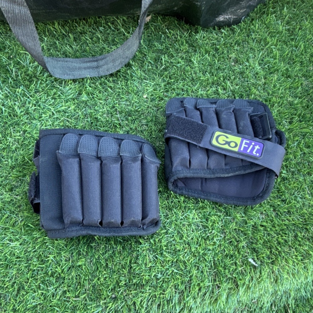 GoFit Adjustable Wrist & Ankle Weights Set Black Fabric Pair