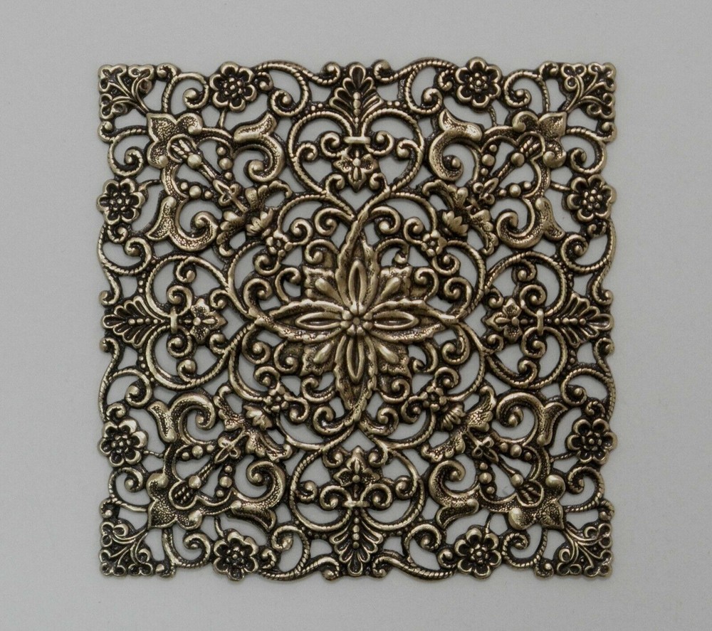 #4107 LARGE ANTIQUED GOLD SQUARE OPEN FILIGREE COMPONENT - 1 Pc