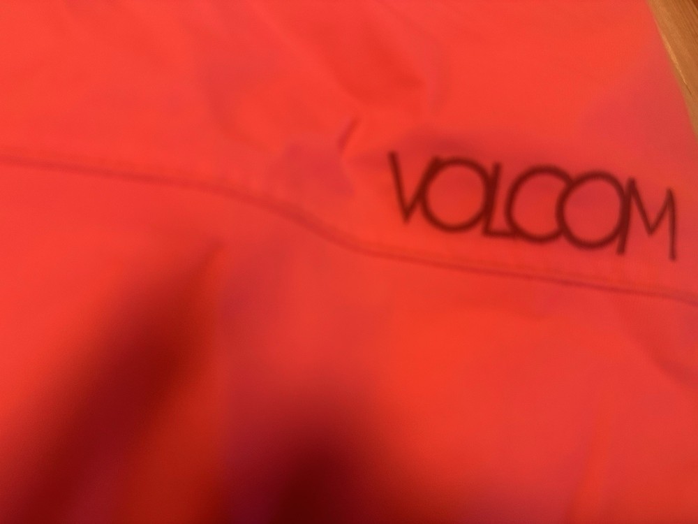 Volcom Hot Pink Snowboarding Jacket Size Small