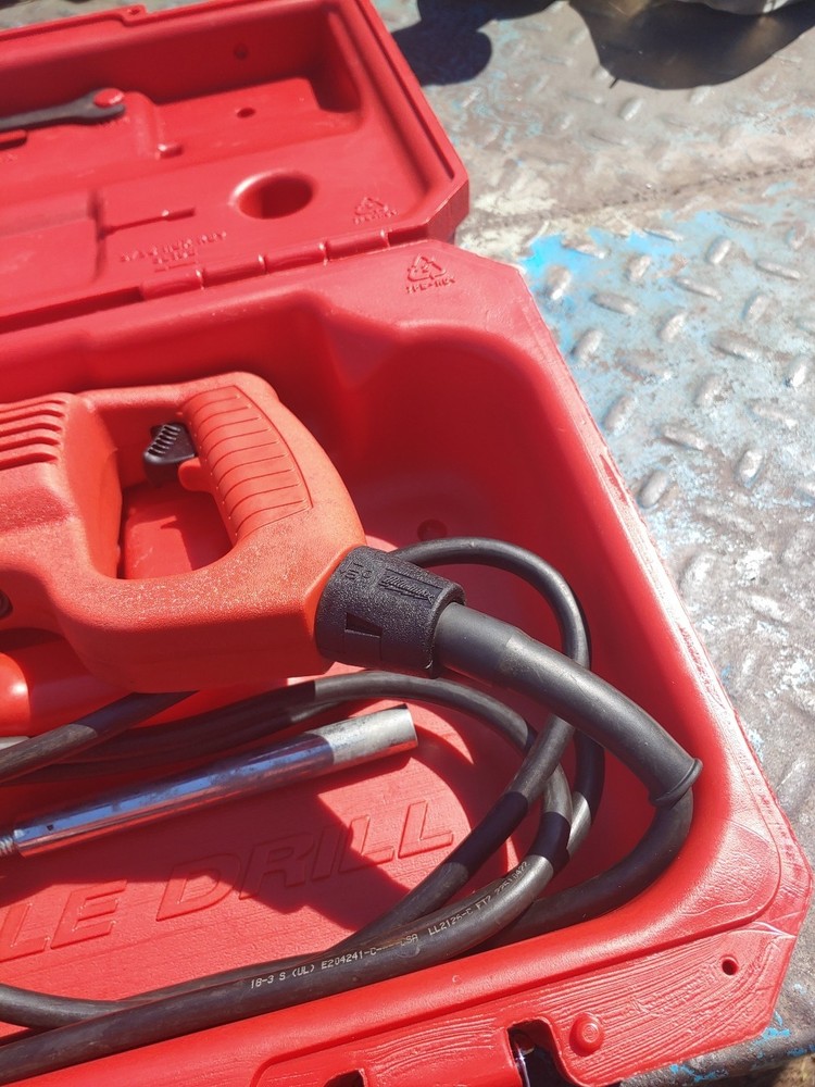 MILWAUKEE 3107, 1/2" Right-Angle Drill Kit