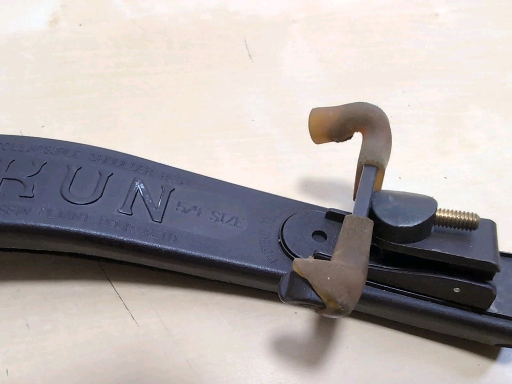 Kun Collapsible and Adjustable 5/4 Violin Shoulder Rest With Case