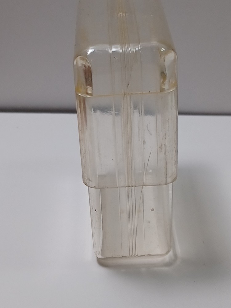 Phillp Morris Clear Plastic Cigarette Pack Case JGBx26