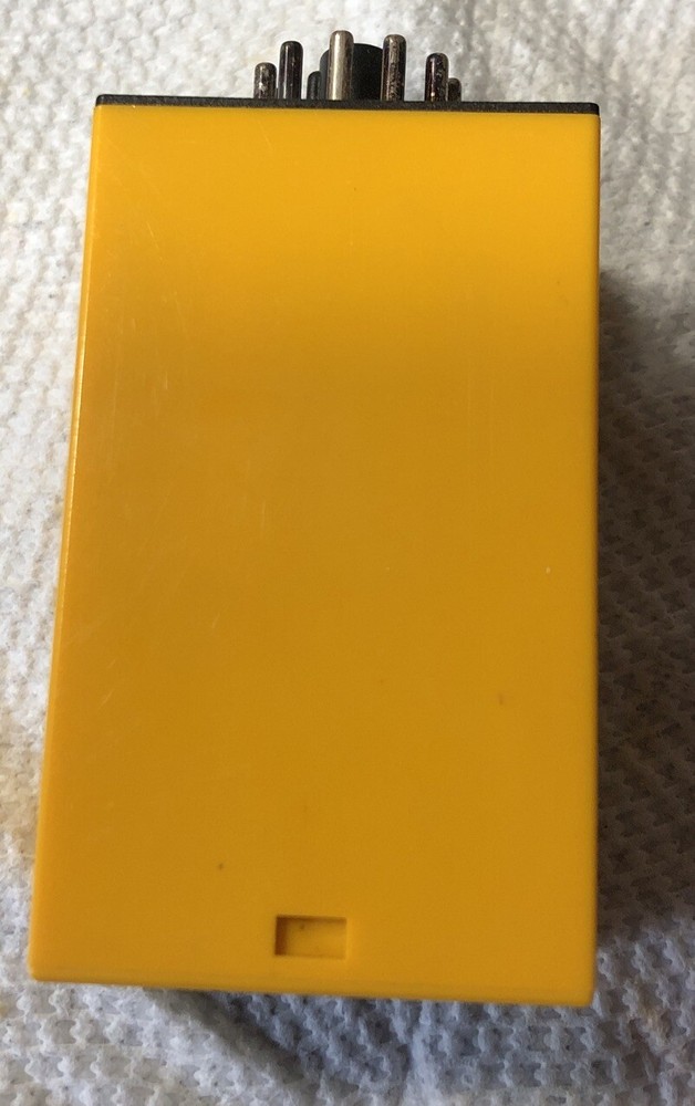 Teach E72.0x830F 230 VAC Time Delay Relay