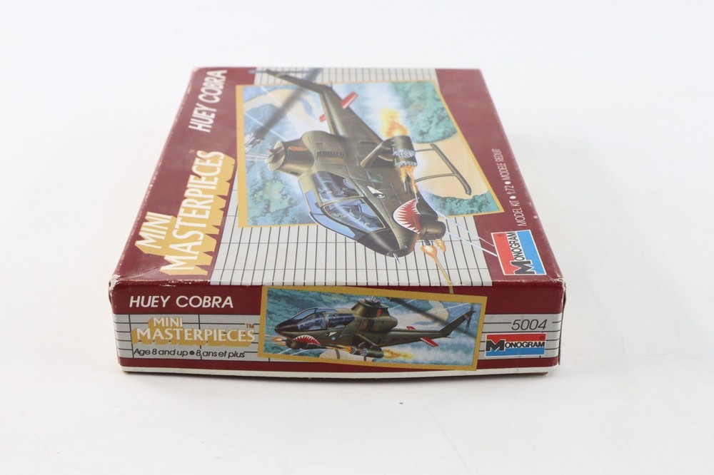 Monogram 1/72 Huey Cobra Model Kit