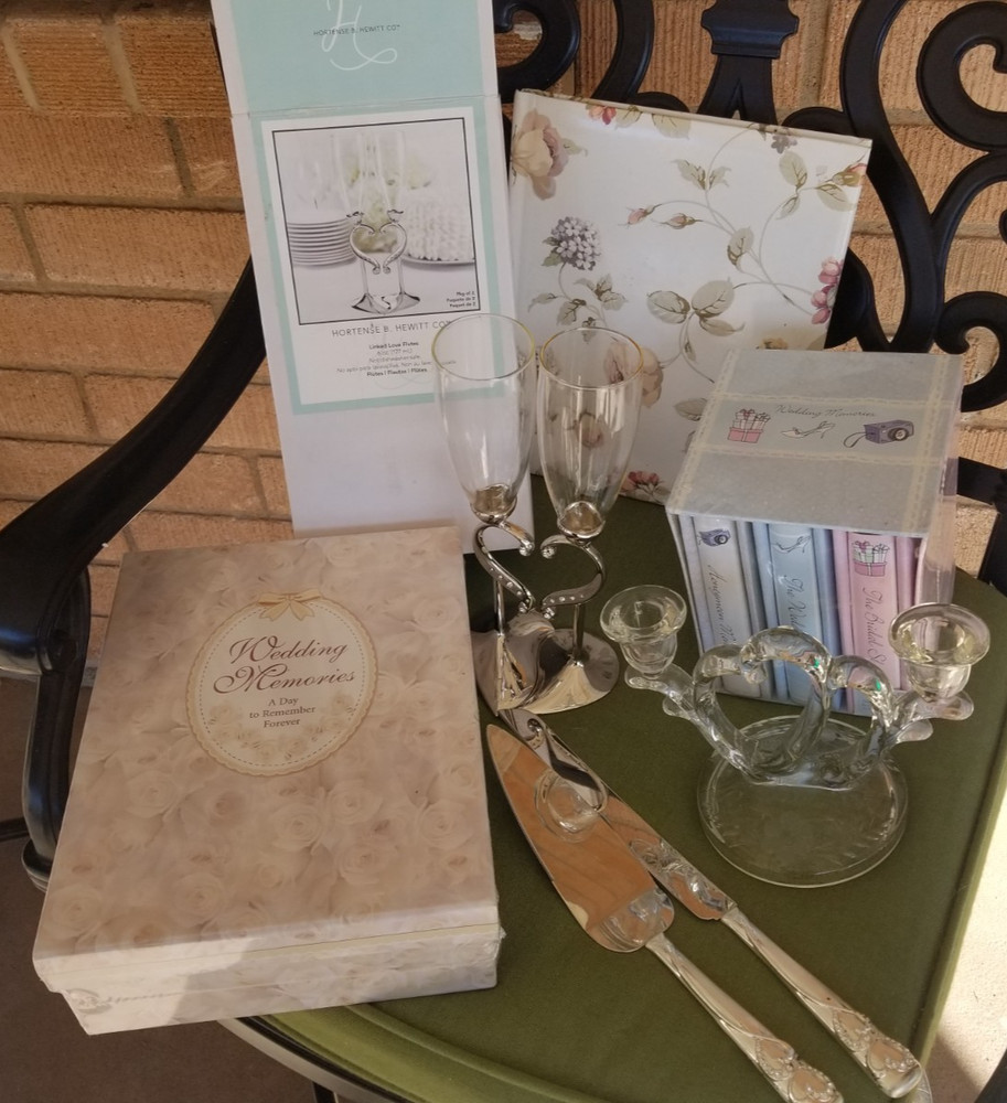 WEDDING SET CHAMPAGNE GLASSES, KNIFE & CAKE SERVER, WEDDING MEMORY BOOK,