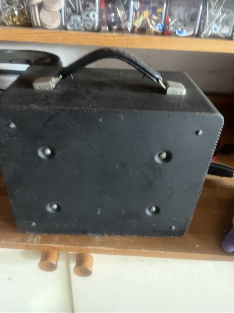 Speedotron 810 Flash Unit. Portable Great Shape