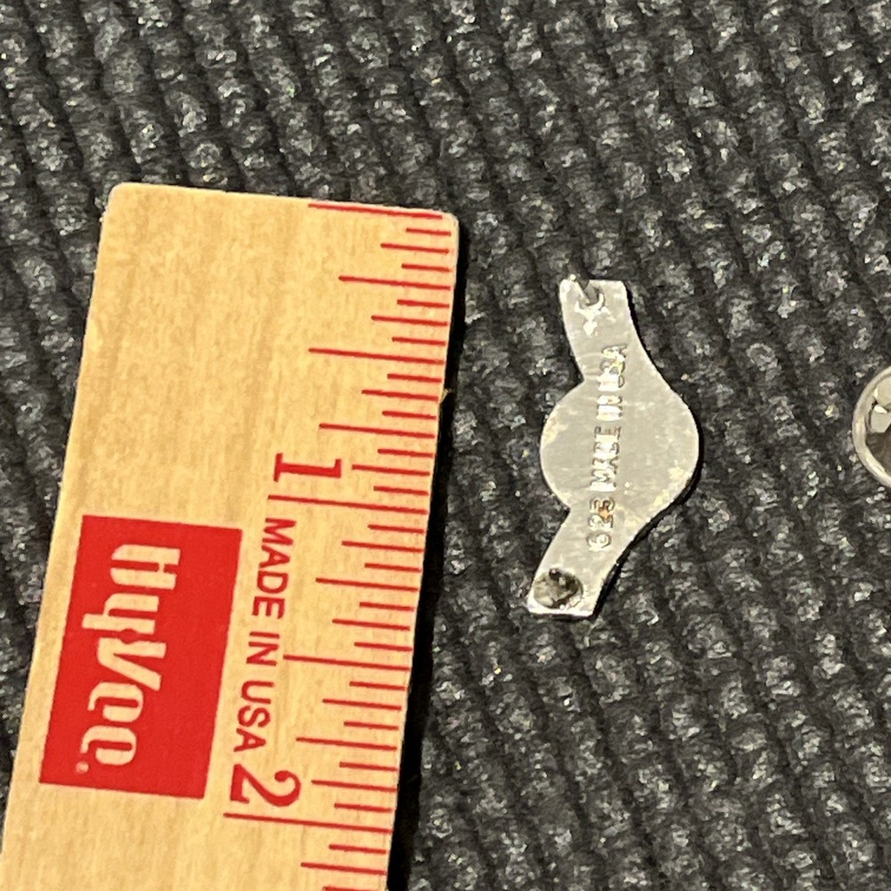 US Air Force USAF E2 Rank lapel pin 5941