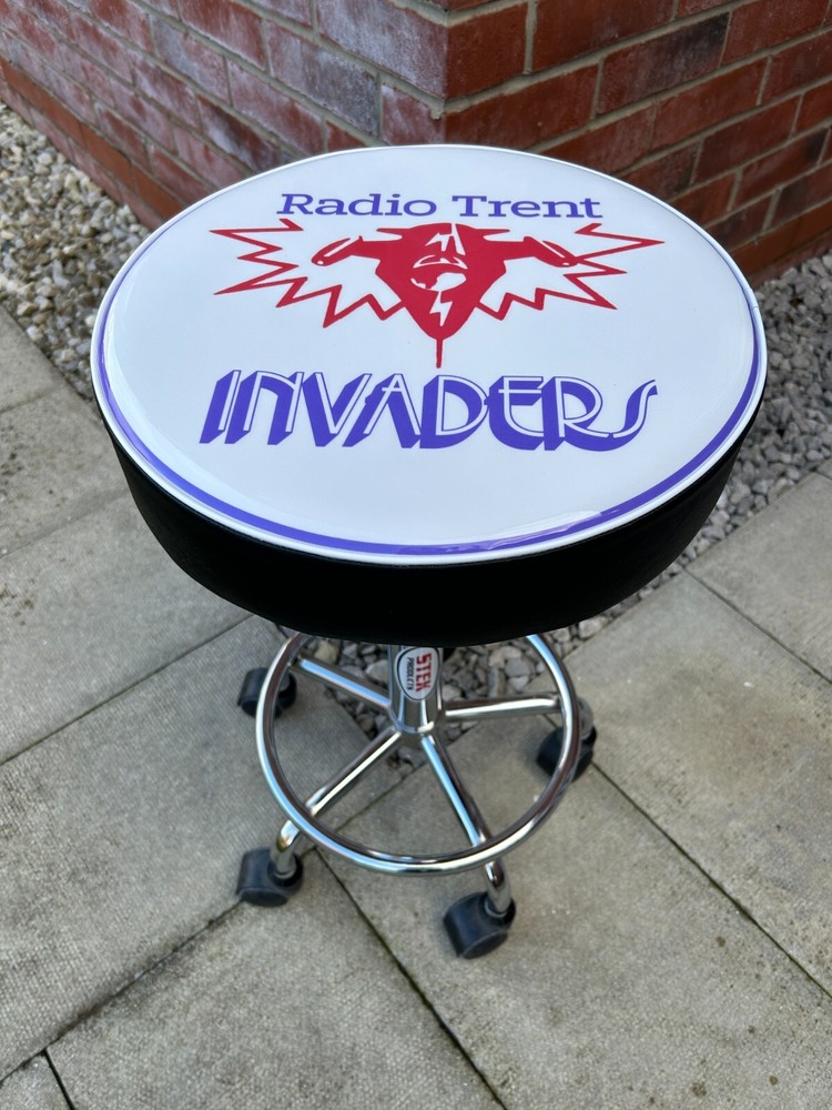 Long Eaton Invaders speedway height adjust. rolling Workshop/bar-stool