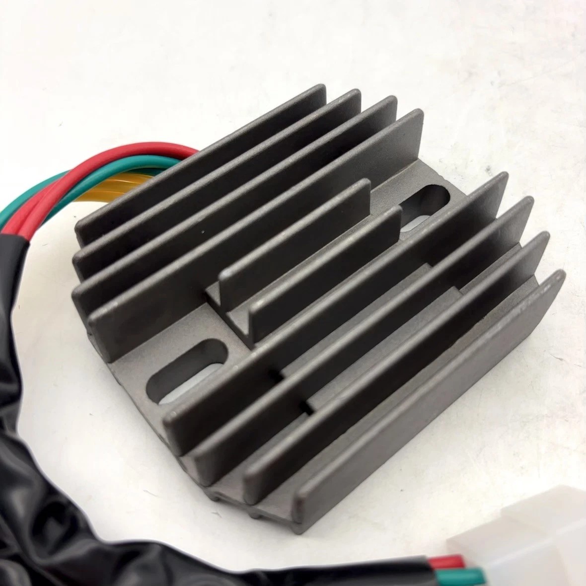 New Regulator Rectifier for Suzuki GSXR750 GSXR 750 2006-2009 2011 32800-18H00