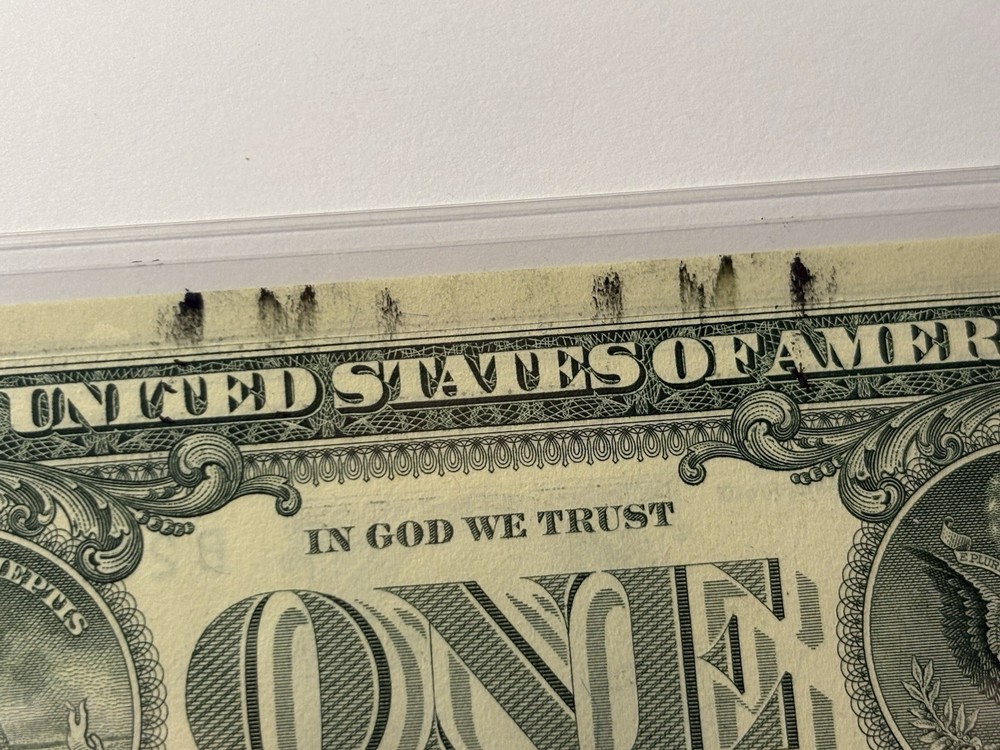 Series 2017 $1 One Dollar Note/ Bill Reverse Ink Smear - B28741673A - UNC Error